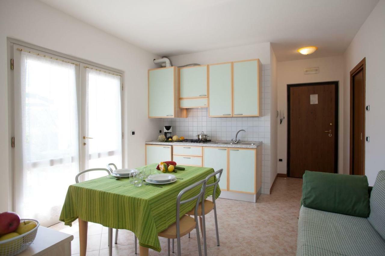 Residence Villa Aranci Limone sul Garda Eksteriør bilde